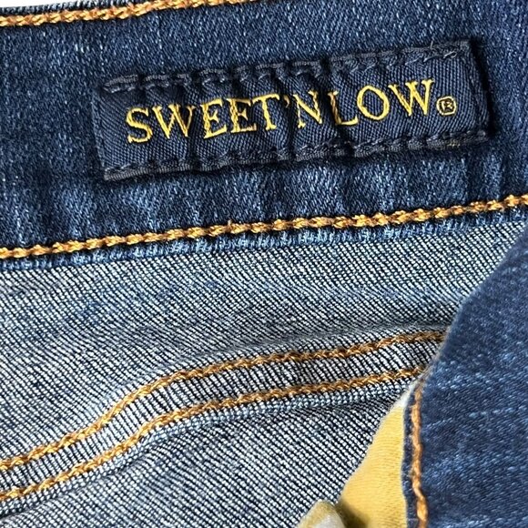 Lucky Brand Blue Denim Jeans Sweet N Low Bootcut 12/31R Classic Style Mid-Rise - Picture 8 of 16